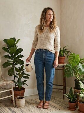 Vintage GAP Mom Jeans Medium Wash Women’s 6/8 Straight Leg High Rise